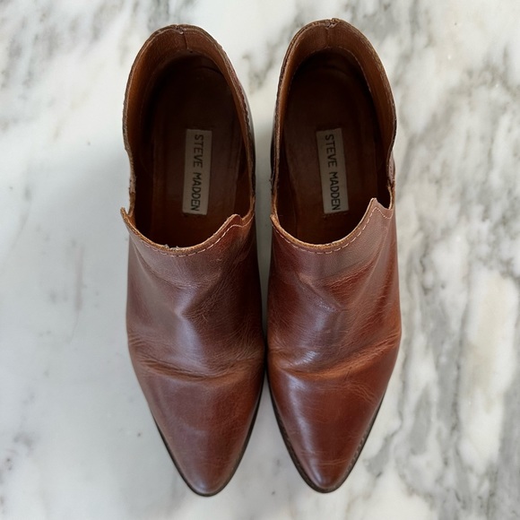 Steve Madden Austin Cognac Leather Ankle Booties • Sz 9 - Picture 10 of 12